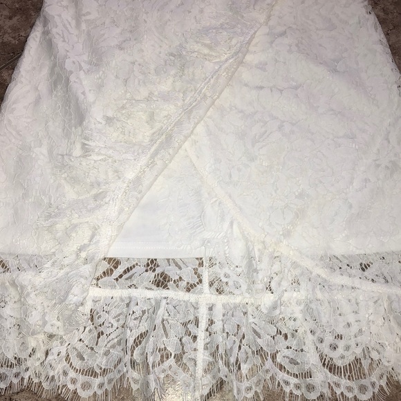 🆕 Sugar+LipS Lace dress - Picture 7 of 8